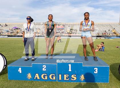 Thumbnail 1 in NCHSAA 2A & 4A Finals (Awards) photogallery.