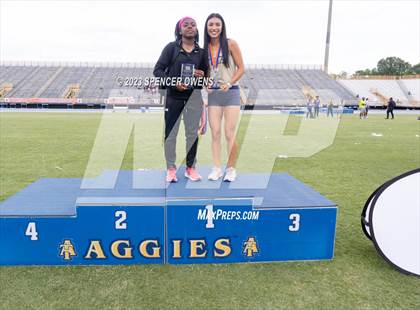 Thumbnail 1 in NCHSAA 2A & 4A Finals (Awards) photogallery.