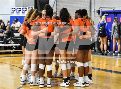 Thumbnail 3 in Dr. Phillips vs. Hoover (Nike Tournament of Champions) photogallery.