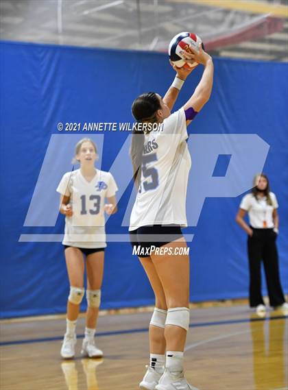 Thumbnail 3 in Dr. Phillips vs. Hoover (Nike Tournament of Champions) photogallery.