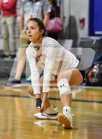Thumbnail 1 in Dr. Phillips vs. Hoover (Nike Tournament of Champions) photogallery.