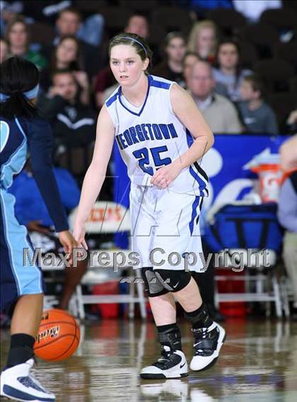 Thumbnail 2 in Georgetown vs. Alief Elsik (UIL 5A Semifinal) photogallery.