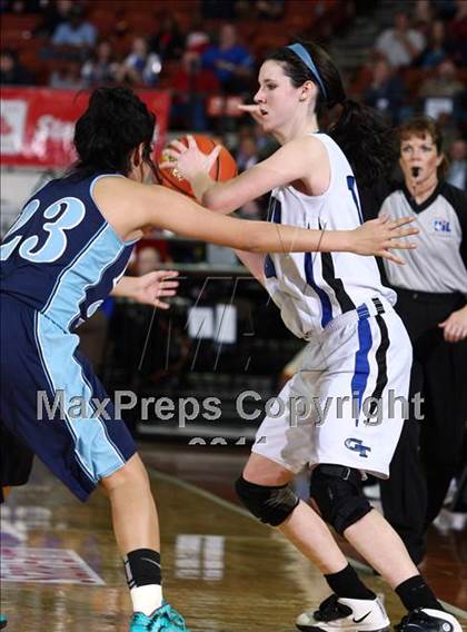 Thumbnail 2 in Georgetown vs. Alief Elsik (UIL 5A Semifinal) photogallery.