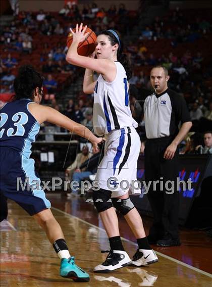 Thumbnail 3 in Georgetown vs. Alief Elsik (UIL 5A Semifinal) photogallery.