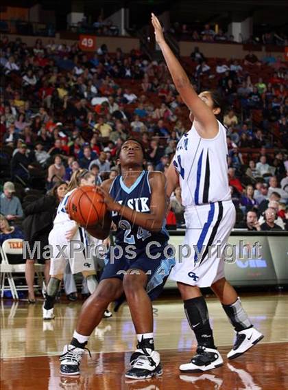 Thumbnail 3 in Georgetown vs. Alief Elsik (UIL 5A Semifinal) photogallery.