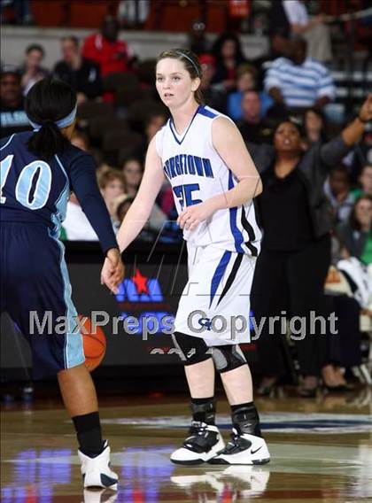 Thumbnail 3 in Georgetown vs. Alief Elsik (UIL 5A Semifinal) photogallery.