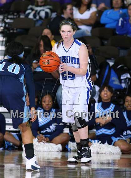 Thumbnail 3 in Georgetown vs. Alief Elsik (UIL 5A Semifinal) photogallery.