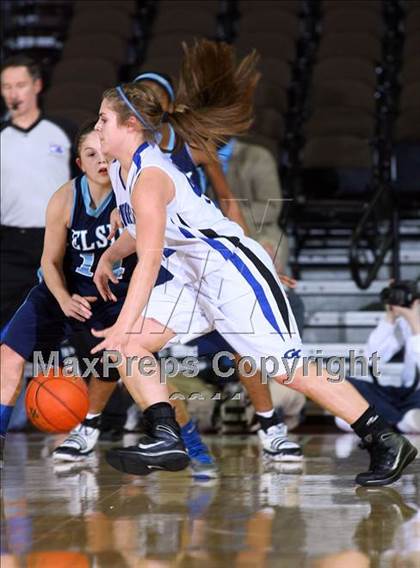 Thumbnail 2 in Georgetown vs. Alief Elsik (UIL 5A Semifinal) photogallery.
