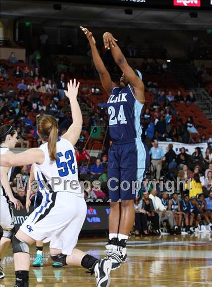 Thumbnail 2 in Georgetown vs. Alief Elsik (UIL 5A Semifinal) photogallery.