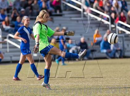 Thumbnail 2 in Bolton @ Houston (TSSAA Division 1 AAA Sectional) photogallery.