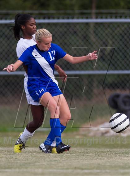 Thumbnail 1 in Bolton @ Houston (TSSAA Division 1 AAA Sectional) photogallery.