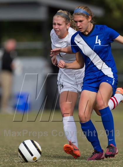 Thumbnail 3 in Bolton @ Houston (TSSAA Division 1 AAA Sectional) photogallery.