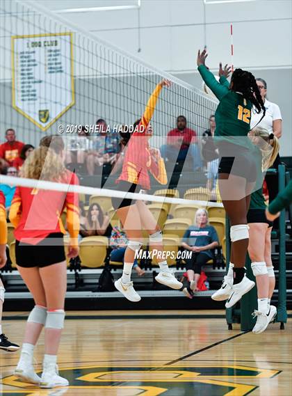 Thumbnail 1 in Clearwater Central Catholic @ Shorecrest Prep photogallery.