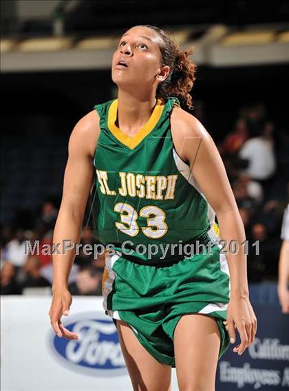 Thumbnail 1 in Serra vs. St. Joseph (CIF SS D3AA Final) photogallery.