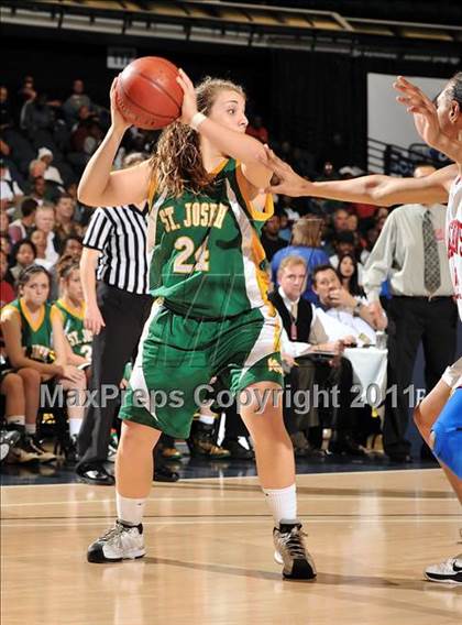 Thumbnail 1 in Serra vs. St. Joseph (CIF SS D3AA Final) photogallery.