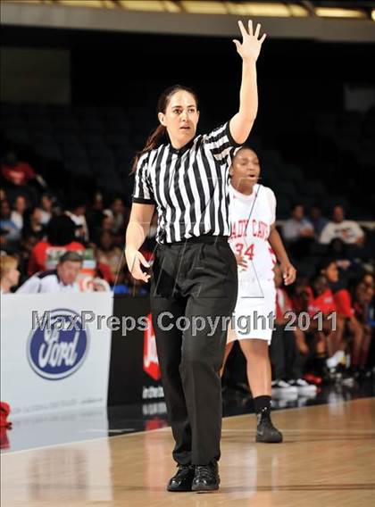 Thumbnail 3 in Serra vs. St. Joseph (CIF SS D3AA Final) photogallery.