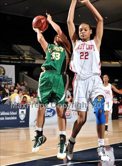 Thumbnail 3 in Serra vs. St. Joseph (CIF SS D3AA Final) photogallery.