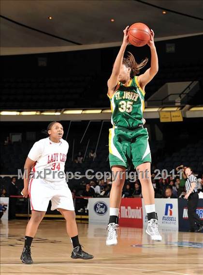 Thumbnail 2 in Serra vs. St. Joseph (CIF SS D3AA Final) photogallery.