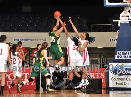 Thumbnail 3 in Serra vs. St. Joseph (CIF SS D3AA Final) photogallery.