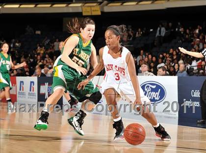 Thumbnail 2 in Serra vs. St. Joseph (CIF SS D3AA Final) photogallery.