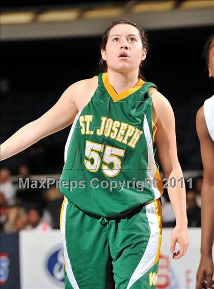 Thumbnail 2 in Serra vs. St. Joseph (CIF SS D3AA Final) photogallery.