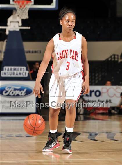 Thumbnail 3 in Serra vs. St. Joseph (CIF SS D3AA Final) photogallery.