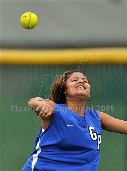 Thumbnail 2 in Grand Prairie @ Plano (UIL Class 5A Region I Playoffs) photogallery.
