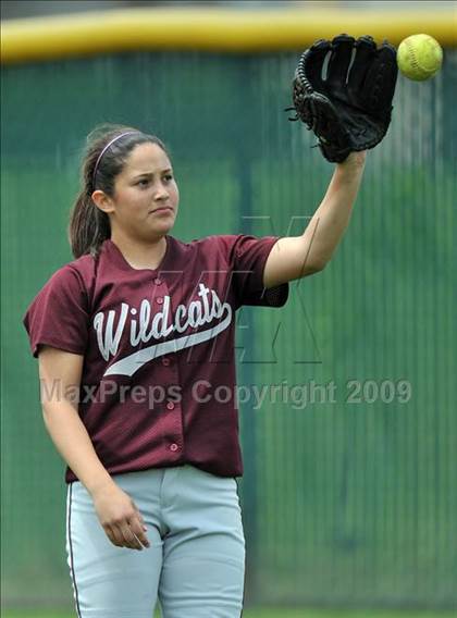 Thumbnail 2 in Grand Prairie @ Plano (UIL Class 5A Region I Playoffs) photogallery.