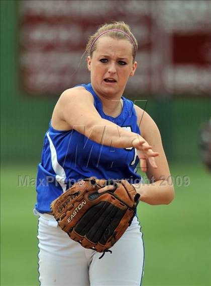 Thumbnail 3 in Grand Prairie @ Plano (UIL Class 5A Region I Playoffs) photogallery.