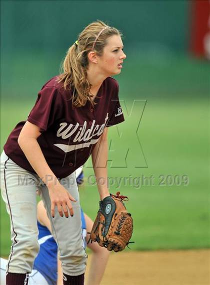 Thumbnail 3 in Grand Prairie @ Plano (UIL Class 5A Region I Playoffs) photogallery.