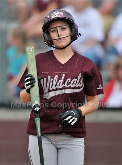 Thumbnail 1 in Grand Prairie @ Plano (UIL Class 5A Region I Playoffs) photogallery.