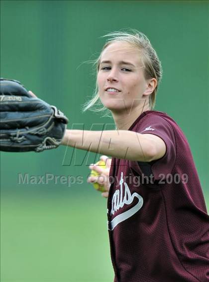 Thumbnail 3 in Grand Prairie @ Plano (UIL Class 5A Region I Playoffs) photogallery.