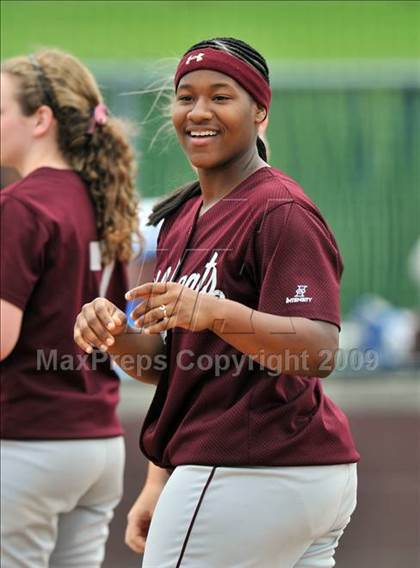Thumbnail 3 in Grand Prairie @ Plano (UIL Class 5A Region I Playoffs) photogallery.