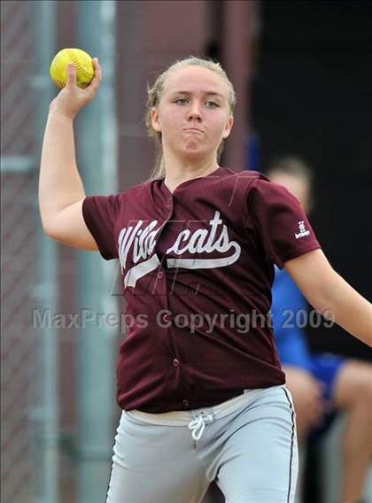 Thumbnail 3 in Grand Prairie @ Plano (UIL Class 5A Region I Playoffs) photogallery.