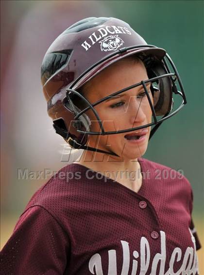 Thumbnail 2 in Grand Prairie @ Plano (UIL Class 5A Region I Playoffs) photogallery.