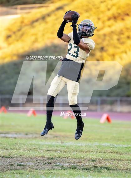 Thumbnail 2 in Canyon @ Brea Olinda photogallery.