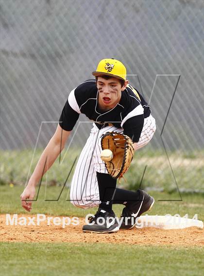 Thumbnail 1 in Upperman vs Soddy Daisy photogallery.