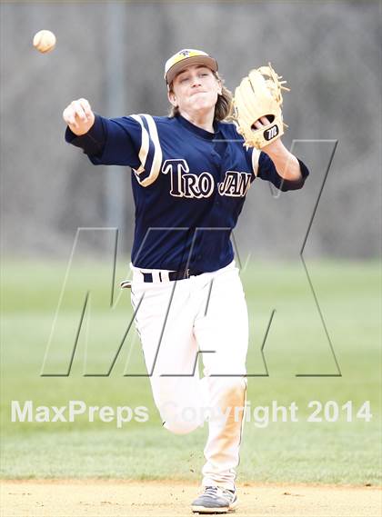 Thumbnail 3 in Upperman vs Soddy Daisy photogallery.