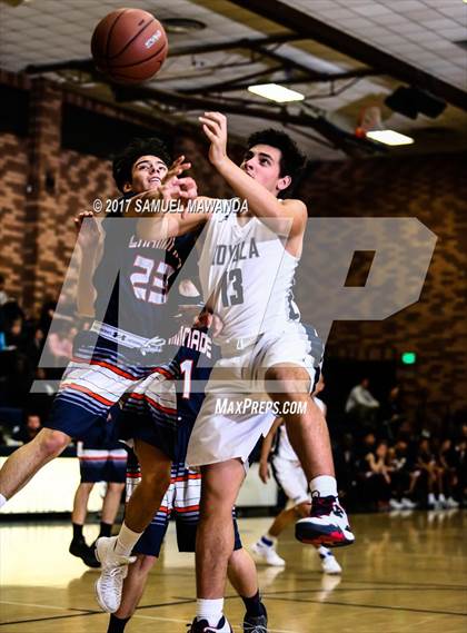 Thumbnail 1 in Chaminade vs Loyola photogallery.