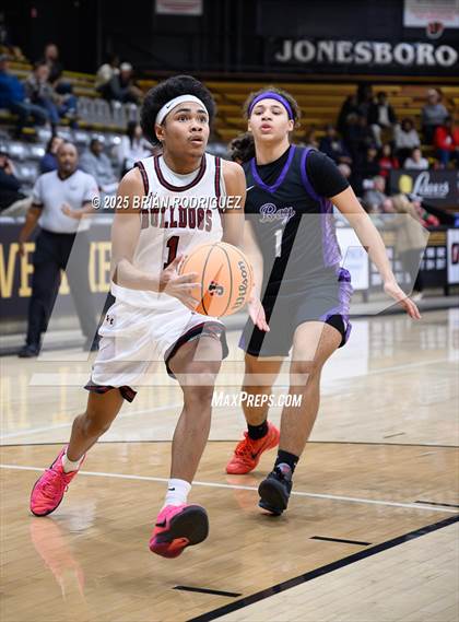 Thumbnail 1 in Springdale vs. Bay (Barry Pruitt Hurricane Classic) photogallery.