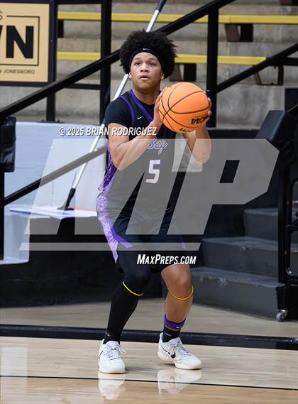 Thumbnail 1 in Springdale vs. Bay (Barry Pruitt Hurricane Classic) photogallery.