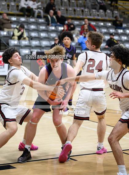 Thumbnail 2 in Springdale vs. Bay (Barry Pruitt Hurricane Classic) photogallery.