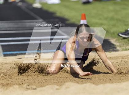 Thumbnail 3 in Myrhum Invitational (Long Jump Flight 3) photogallery.