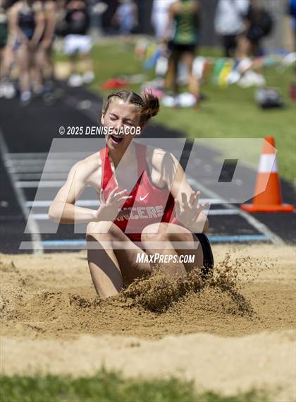 Thumbnail 3 in Myrhum Invitational (Long Jump Flight 3) photogallery.