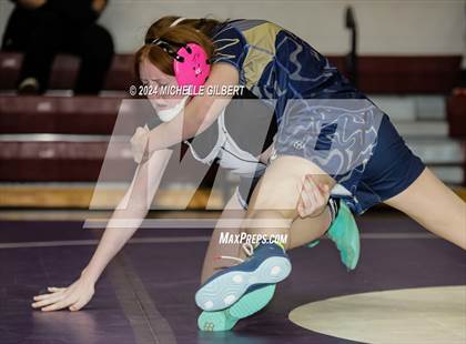 Thumbnail 2 in Section VI Dual Invitational (Niagara Wheatfield vs Sweet Home) photogallery.