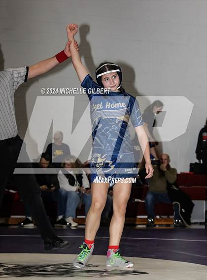 Thumbnail 3 in Section VI Dual Invitational (Niagara Wheatfield vs Sweet Home) photogallery.