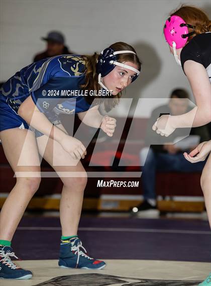 Thumbnail 3 in Section VI Dual Invitational (Niagara Wheatfield vs Sweet Home) photogallery.