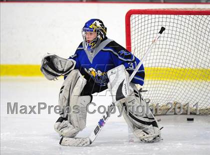 Thumbnail 3 in East Catholic vs. Wilton (CIAC Division 2 Quarterfinal) photogallery.