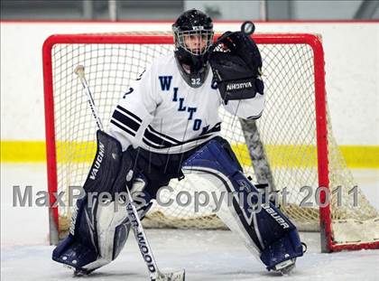 Thumbnail 3 in East Catholic vs. Wilton (CIAC Division 2 Quarterfinal) photogallery.