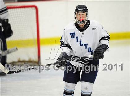 Thumbnail 3 in East Catholic vs. Wilton (CIAC Division 2 Quarterfinal) photogallery.